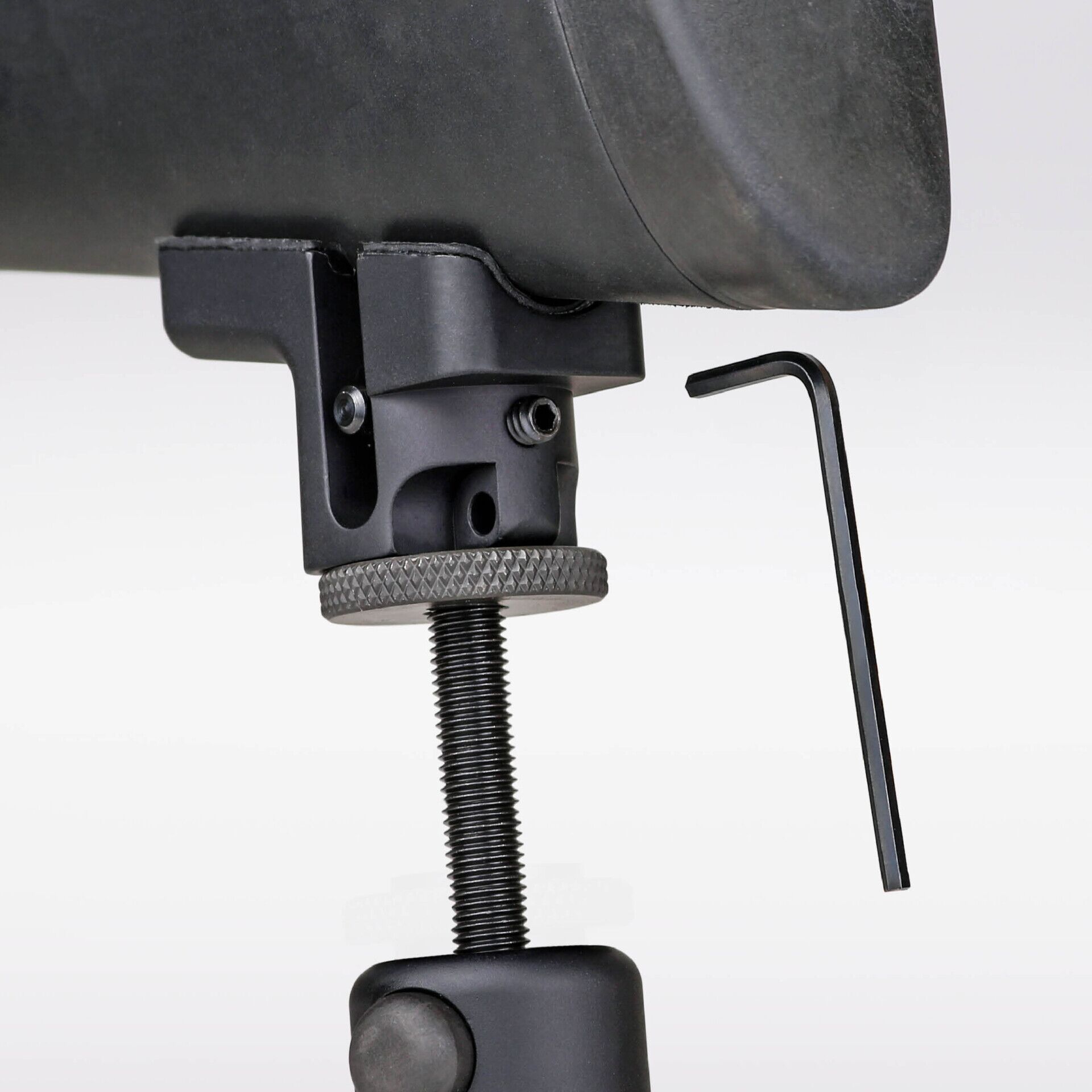 BLEMISHED BT01-QK: Standard Height Sling Stud Mount Accu-Shot® Precision Monopod - Image 3