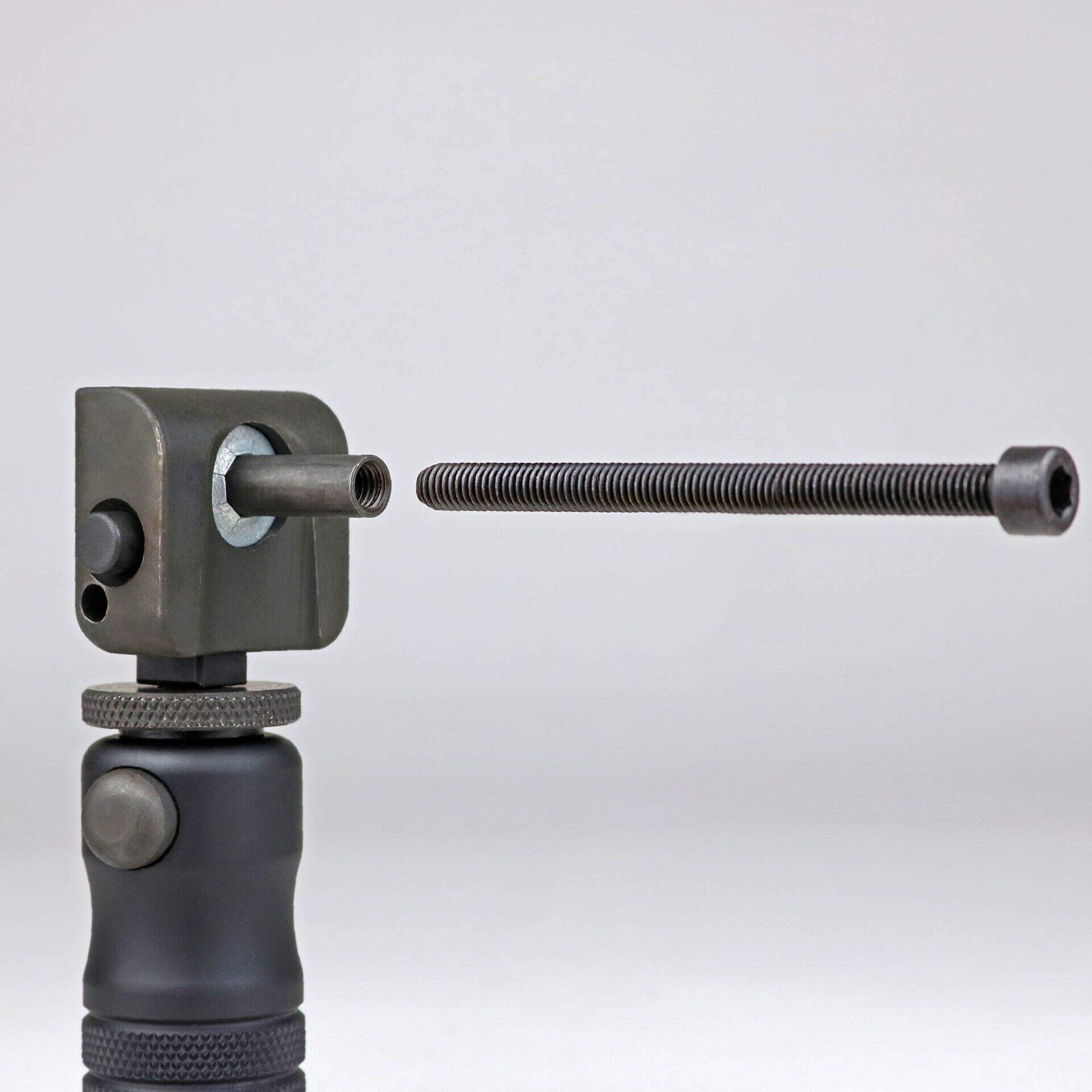 BT08-QK: Accu-Shot Accuracy International (ASAI) Monopod - Image 5